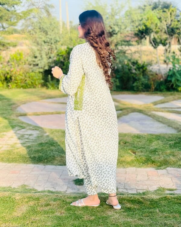 Lawn 2 Piece Printed Suit