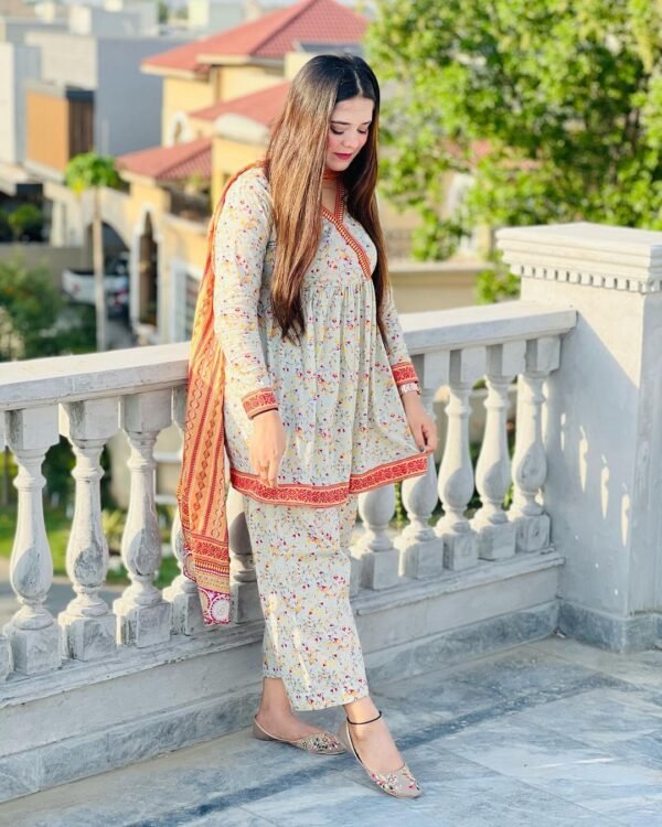 Printed 3 Piece Lawn Suit