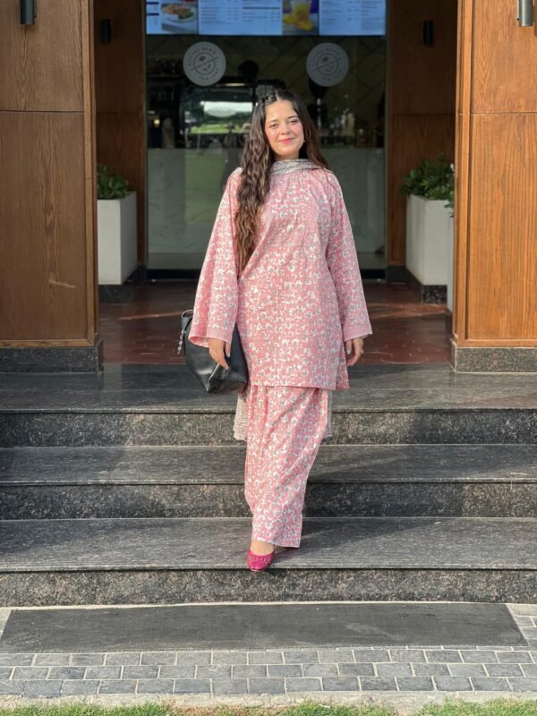 3 Piece Printed Lawn Suit – 287