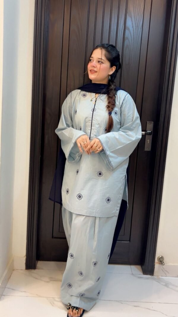 Embroidered 2 Piece Cotton Suit - 302 - Image 2