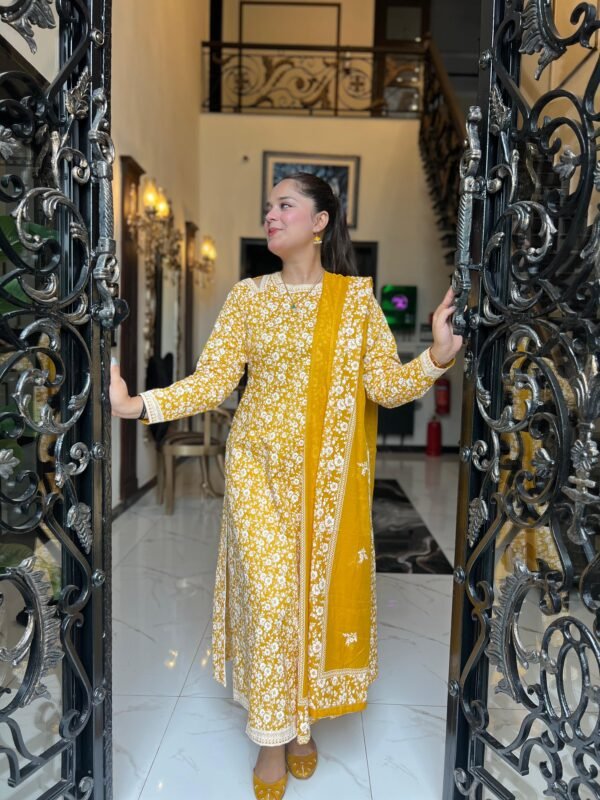 3 Piece Printed Lawn Suit - 309 - Image 3