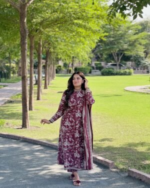 3 Piece Printed Khaddar Suit - 322