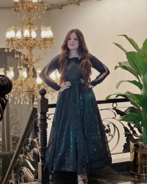 Black pearl work maxi