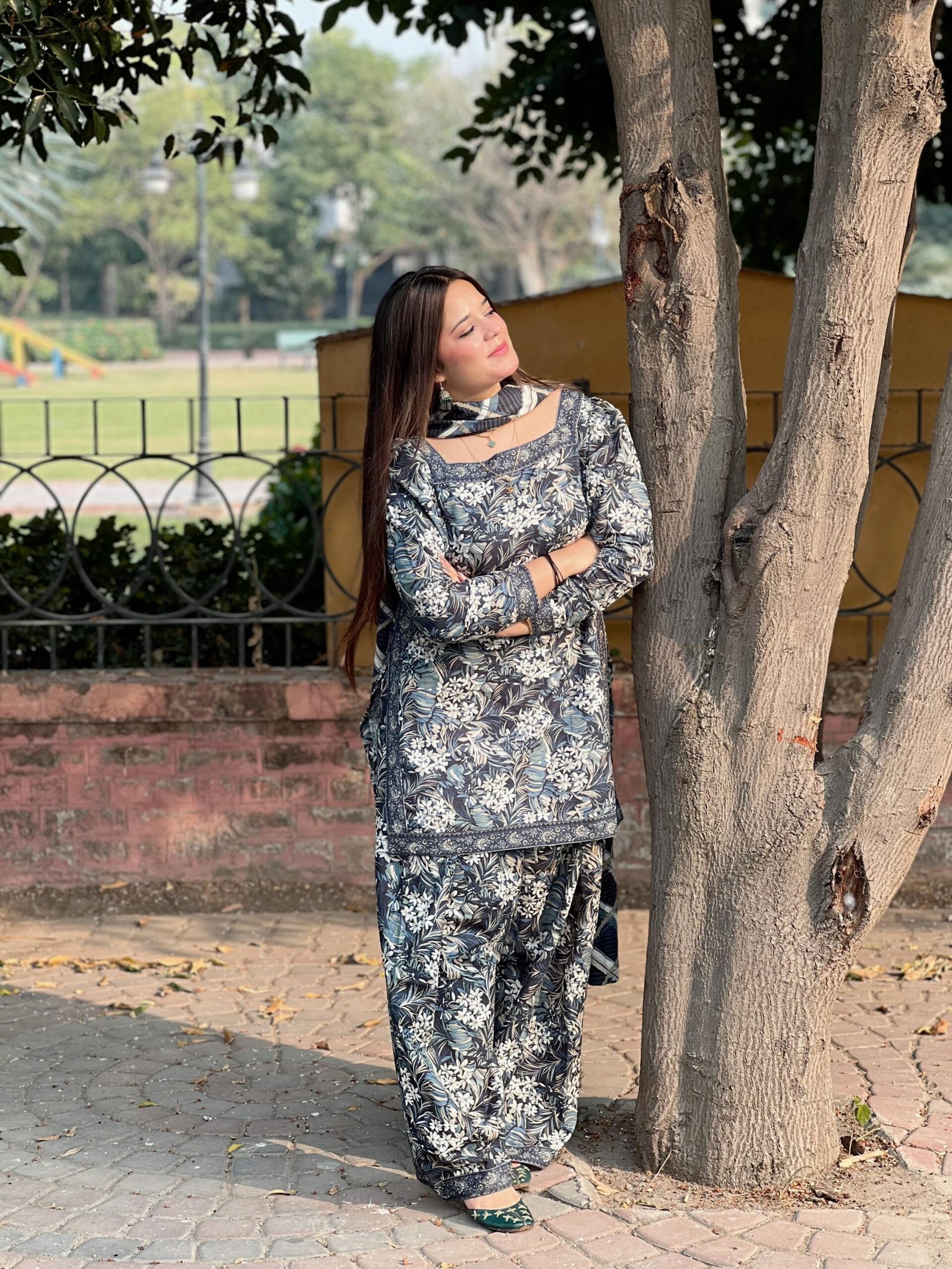 3 Piece Printed Khaddar Suit - 339 - Image 3