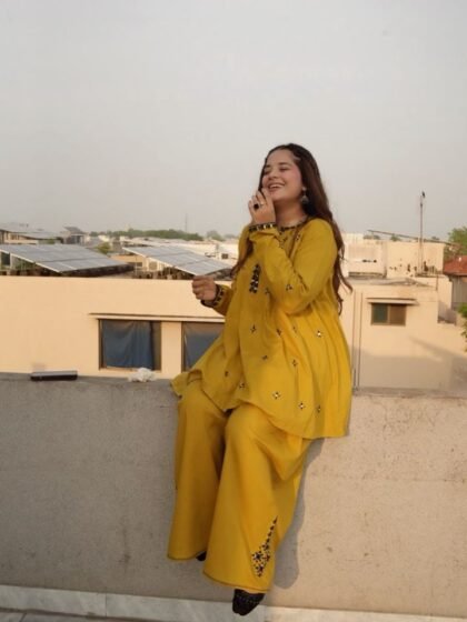 Embroidered 2 Piece Lawn Suit